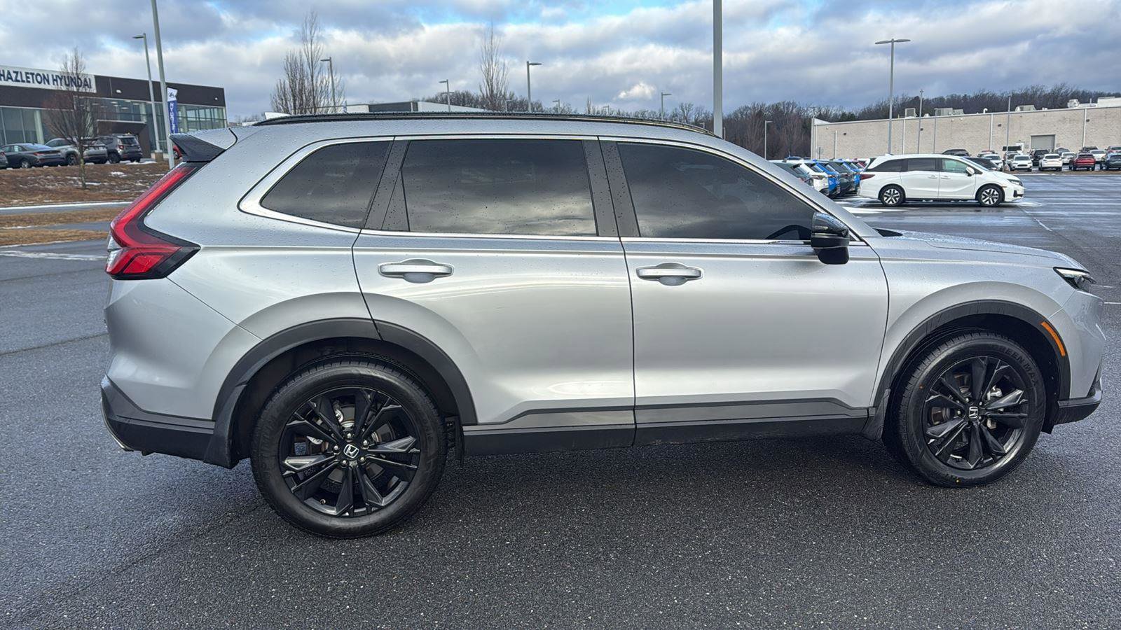 Certified 2023 Honda CR-V Sport Touring image 5