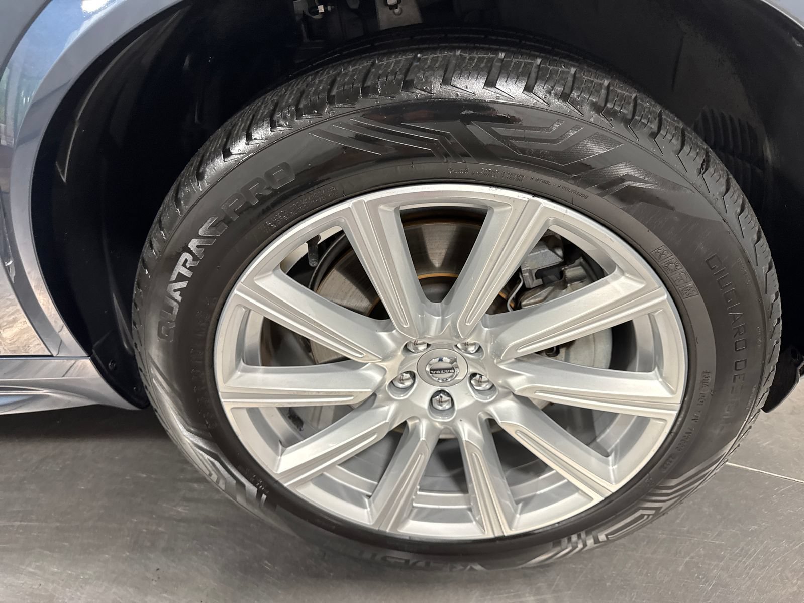 Used 2019 Volvo XC90 T8 Inscription w/ Advanced Package AWD/4WD image 14