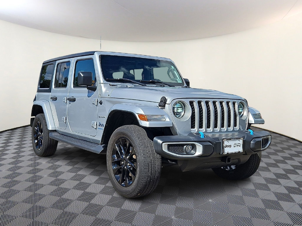 Used 2023 Jeep Wrangler Unlimited Sahara w/ Cold Weather Group