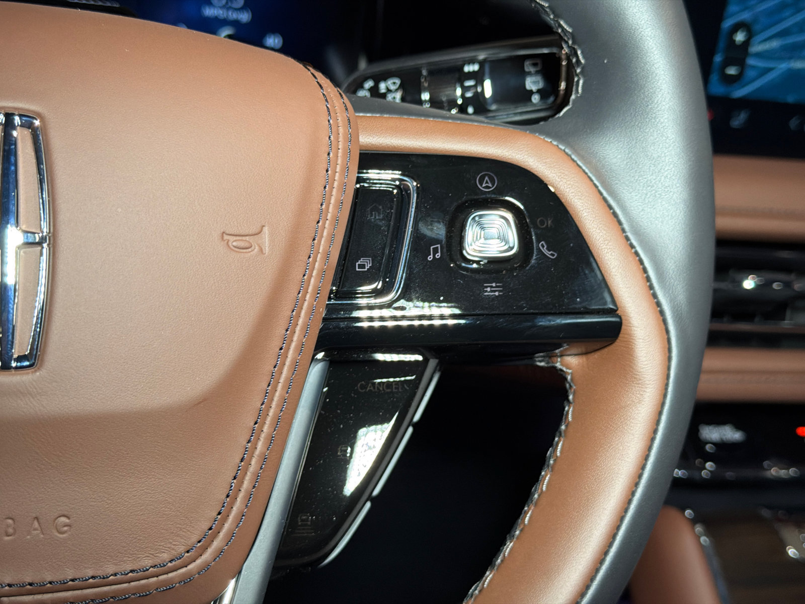 New 2027 Lincoln Aviator Reserve AWD/4WD image 23