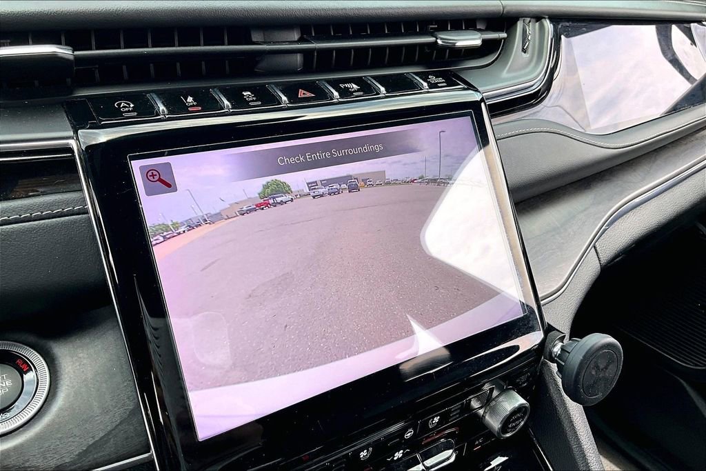 Used 2023 Jeep Grand Cherokee L Overland w/ Rear Seat Video Group I AWD/4WD image 23