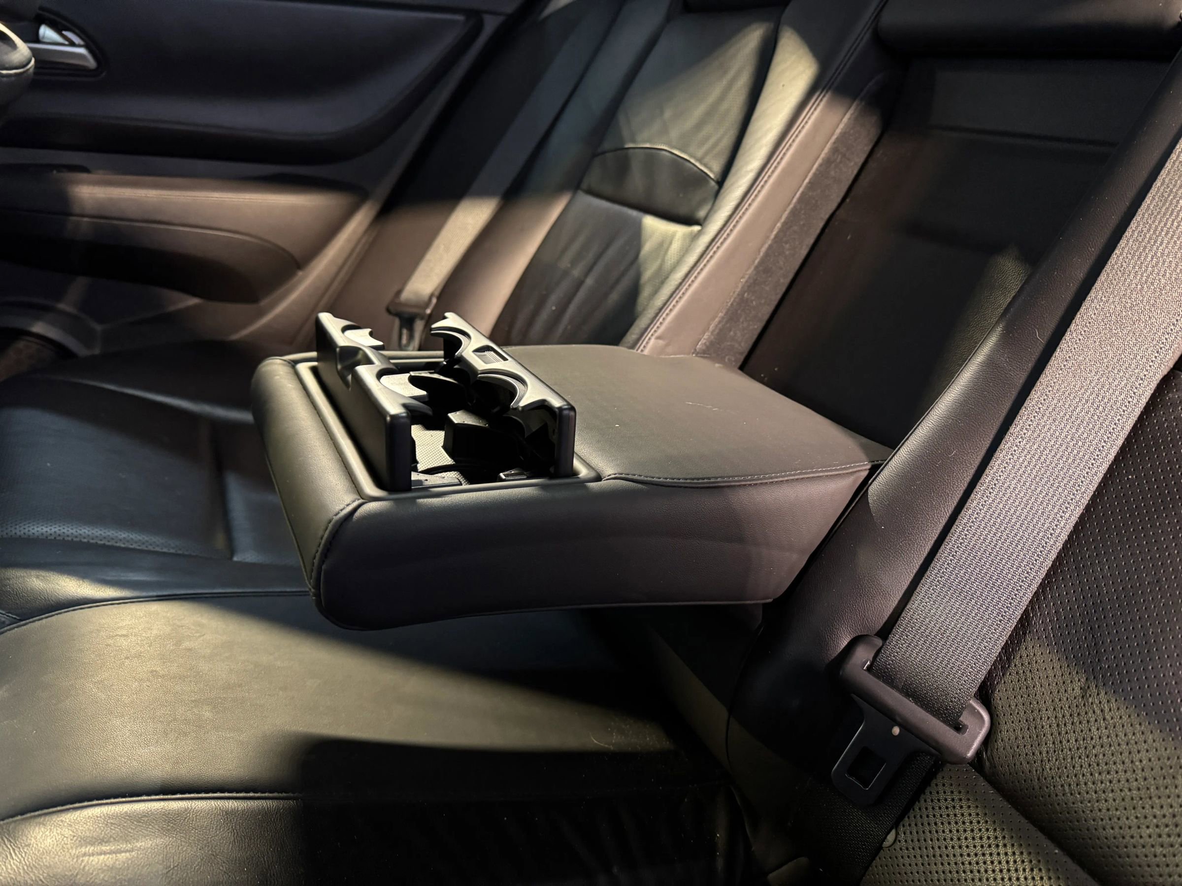 Used 2012 Acura ZDX w/ Technology Package image 23