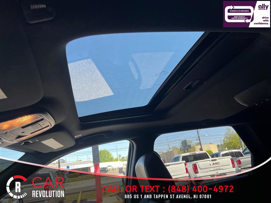 Used 2024 Dodge Durango GT RWD image 14
