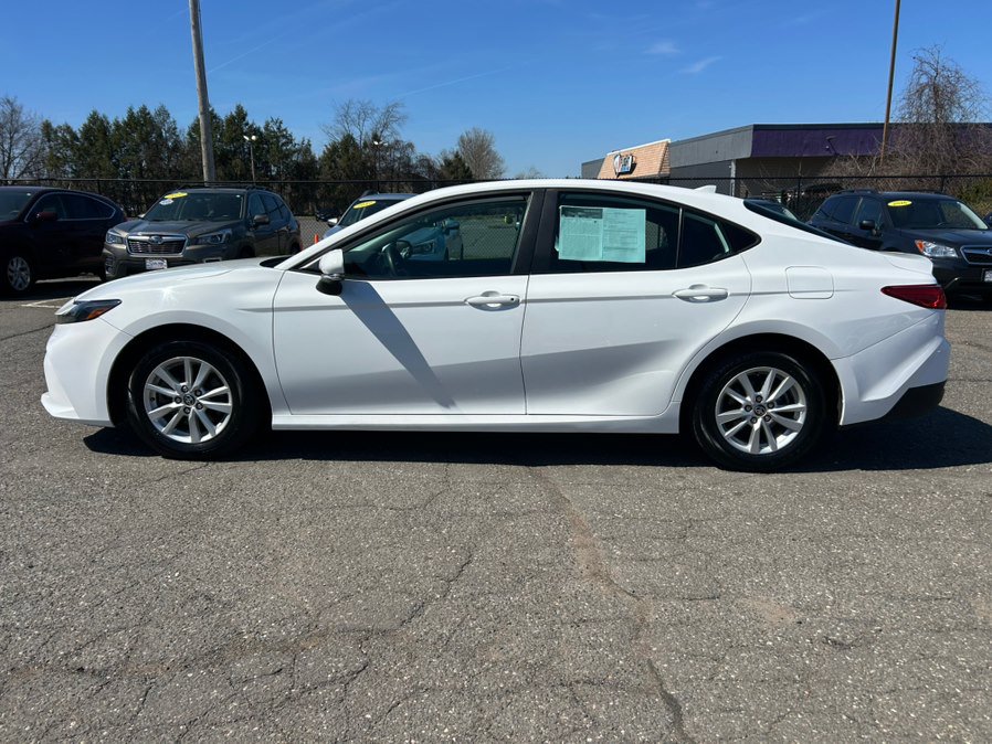 Used 2025 Toyota Camry LE FWD image 8