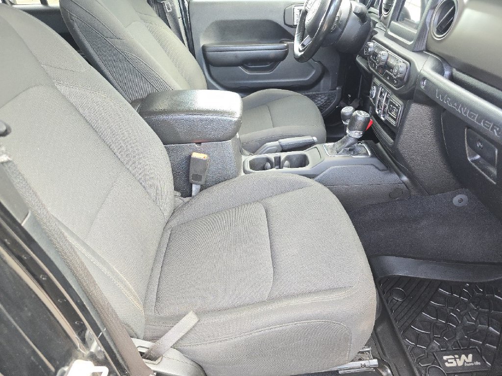 Used 2021 Jeep Wrangler Unlimited Sport AWD/4WD image 23