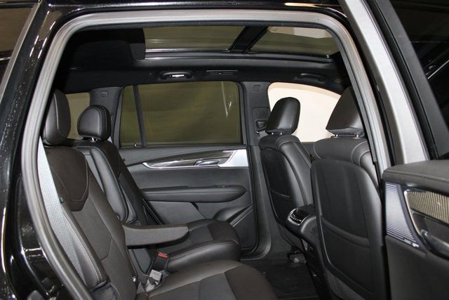 Certified 2023 Cadillac XT6 Sport w/ LPO, Onyx Lite Package image 12