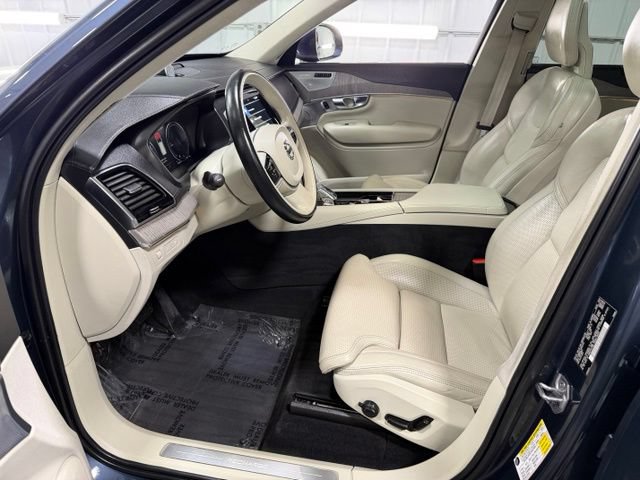Used 2022 Volvo XC90 T8 Inscription AWD/4WD image 7