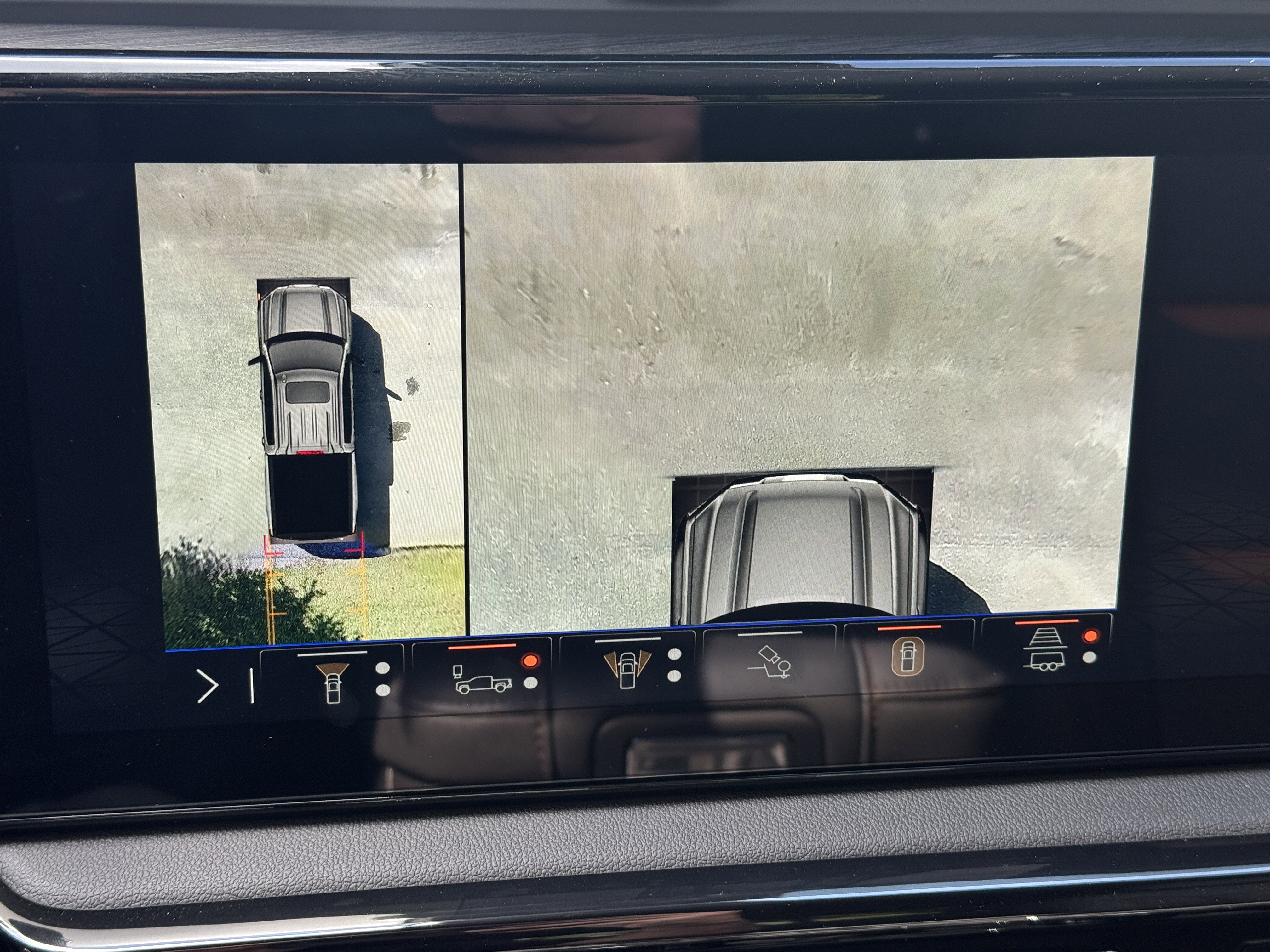 New 2026 GMC Sierra 1500 AT4 w/ Technology Package image 43