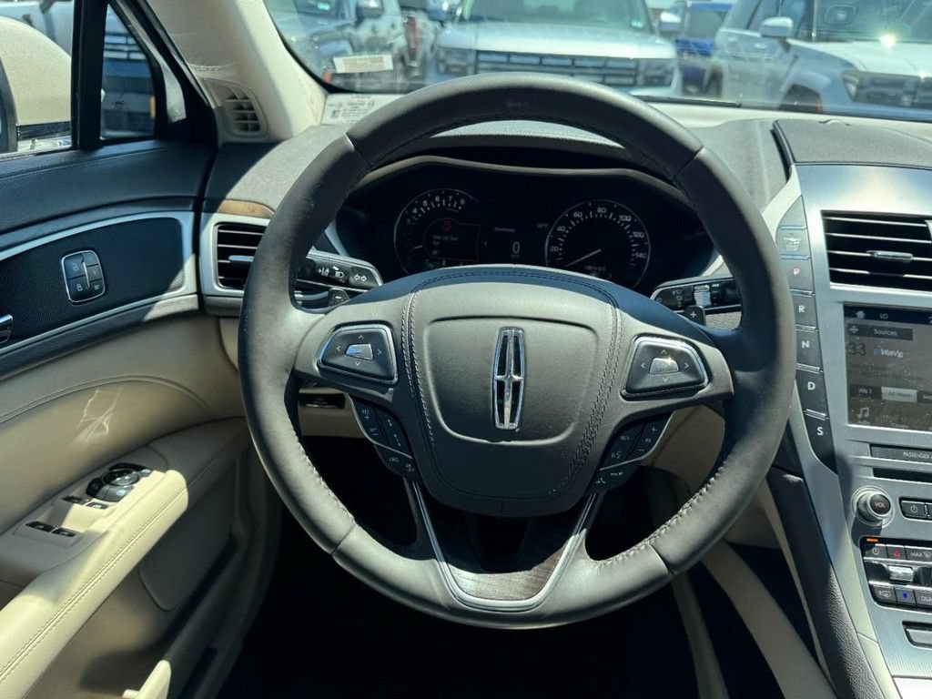 Used 2017 Lincoln MKZ Select w/ Technology Package FWD image 13