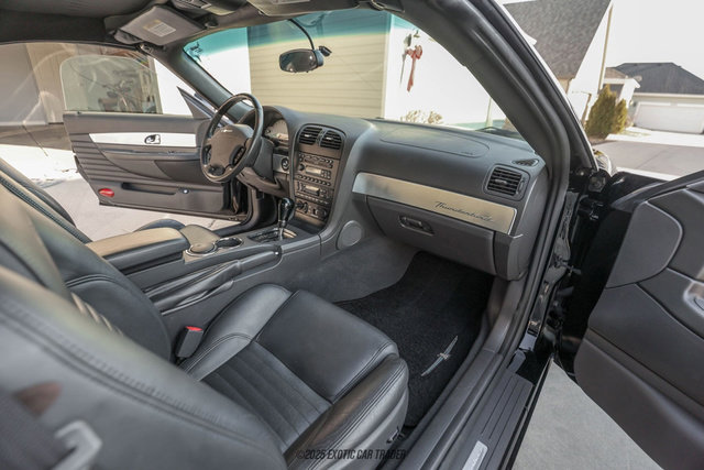 Used 2002 Ford Thunderbird Deluxe image 51