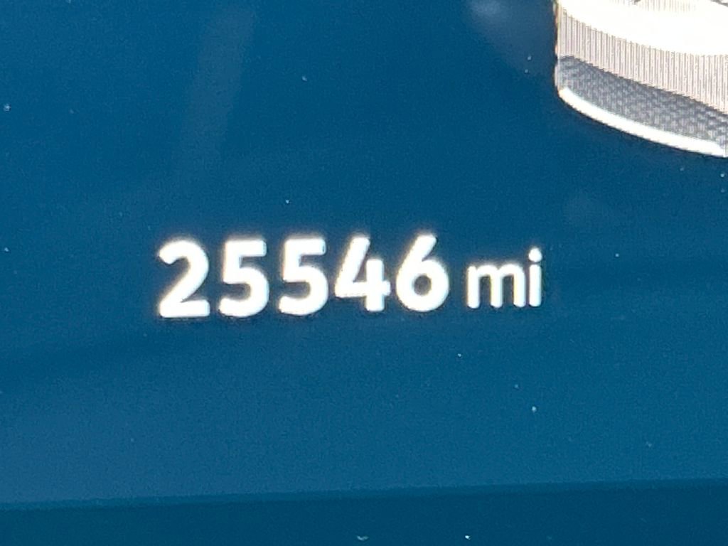 Used 2023 Volkswagen ID.4 S image 22