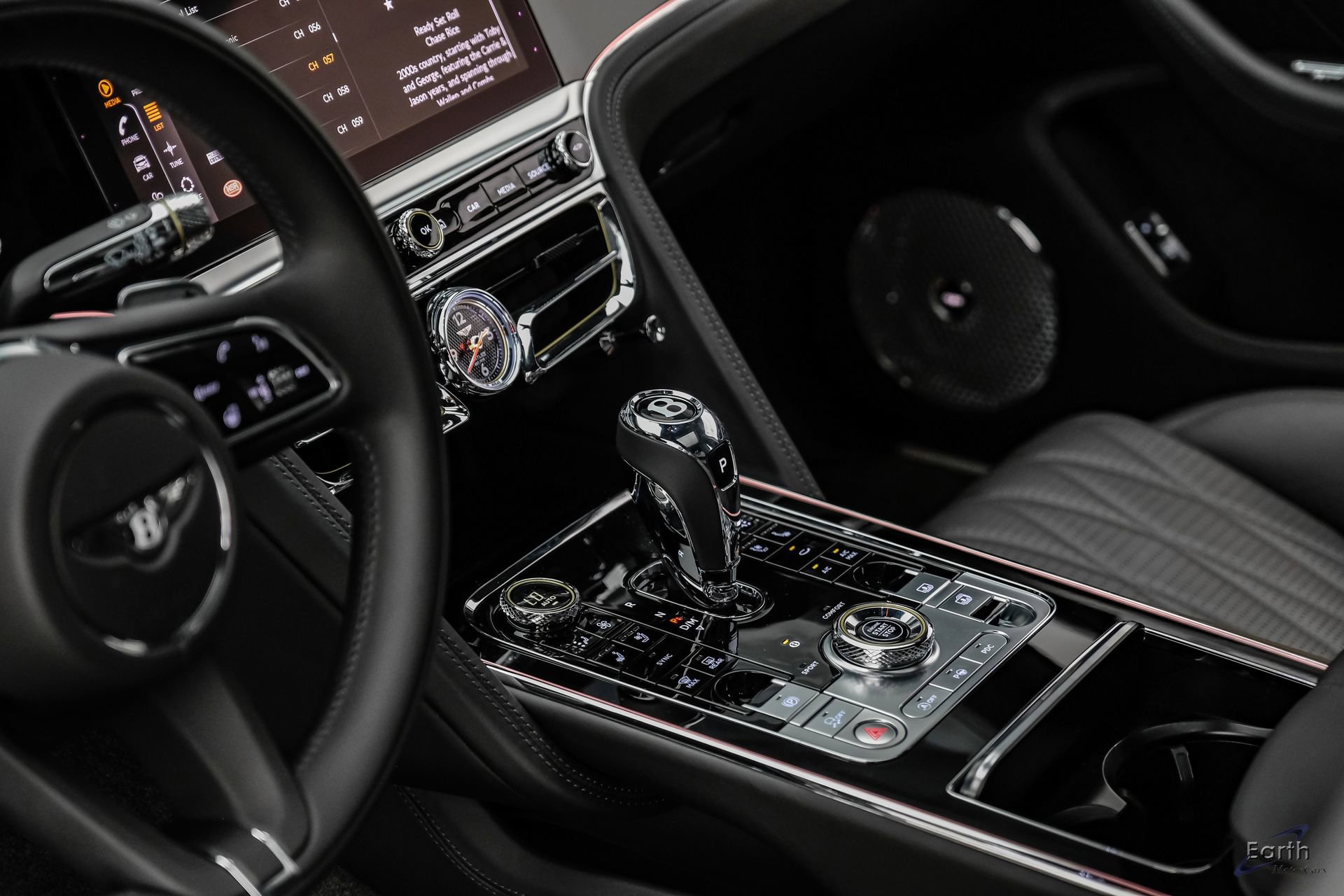 Used 2022 Bentley Flying Spur V8 AWD/4WD image 55