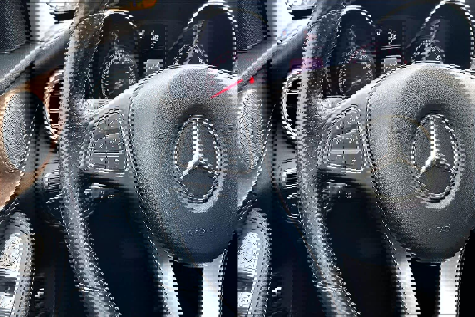 Used 2015 Mercedes-Benz C 300 4MATIC Sedan image 23