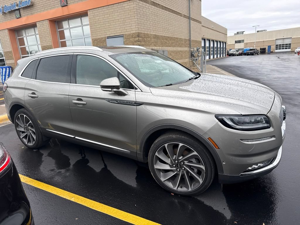 Used 2023 Lincoln Nautilus Reserve w/ Equipment Group 202A AWD/4WD video 1
