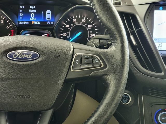 Used 2017 Ford Escape Titanium FWD image 27