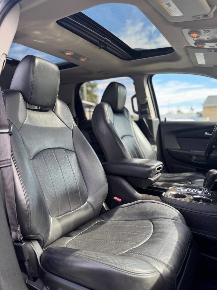 Used 2012 GMC Acadia Denali image 7