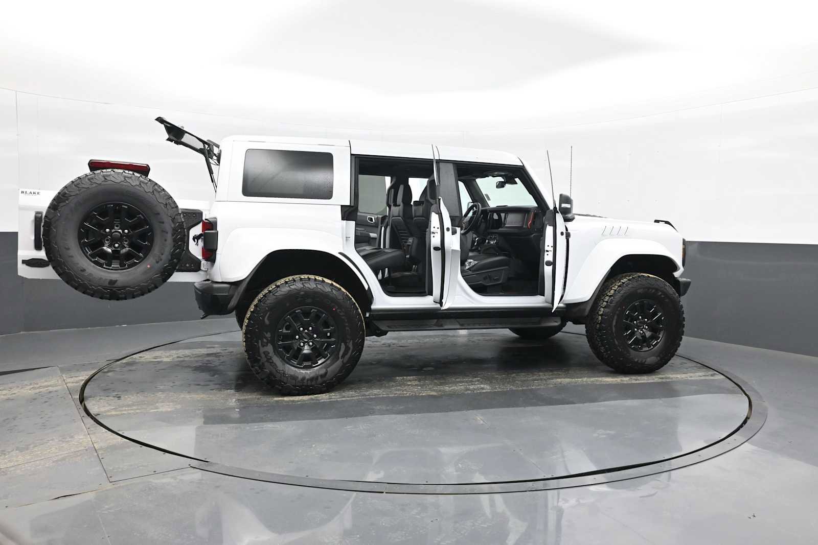 New 2025 Ford Bronco Raptor image 38