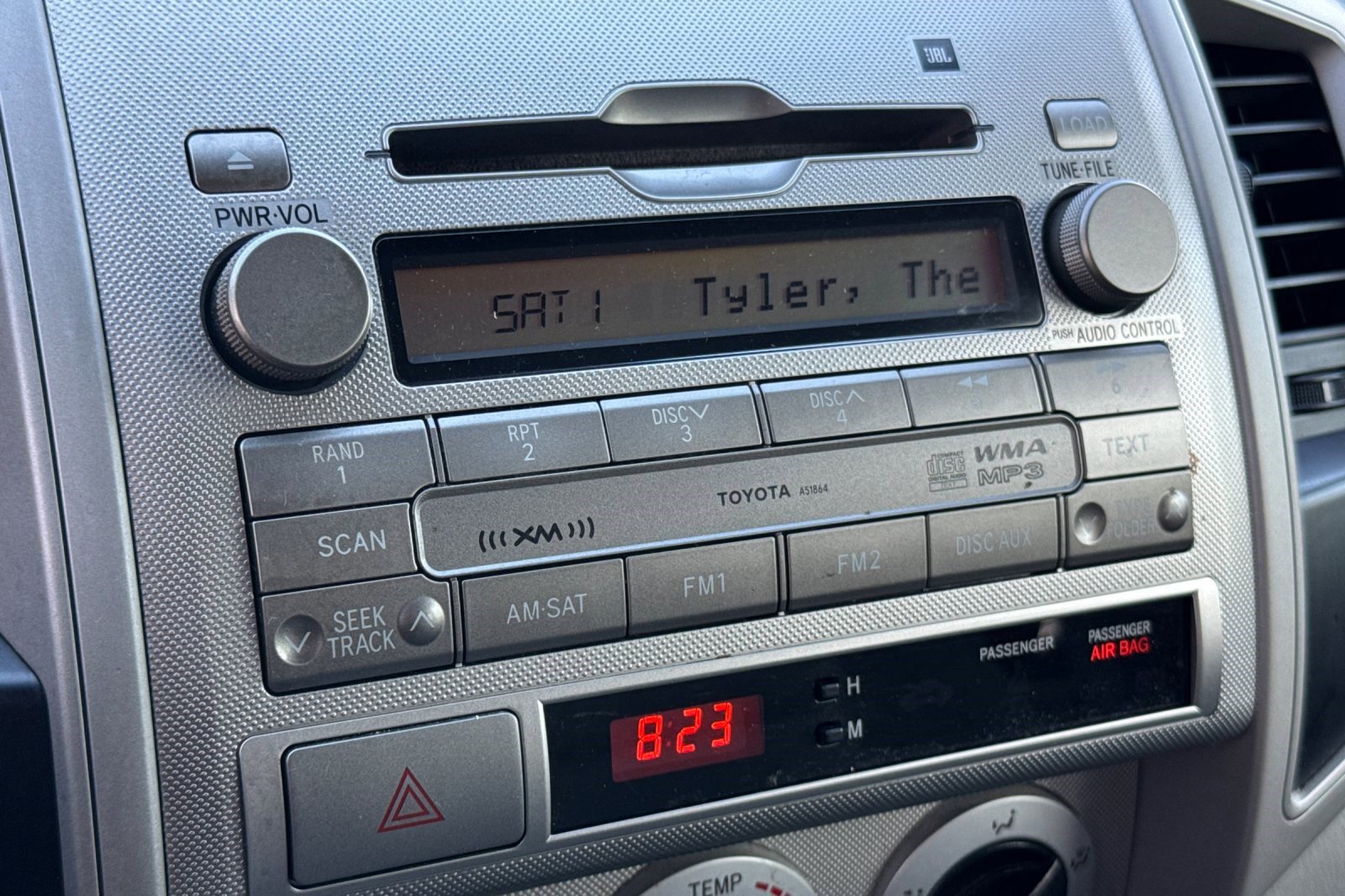 Used 2010 Toyota Tacoma PreRunner image 17