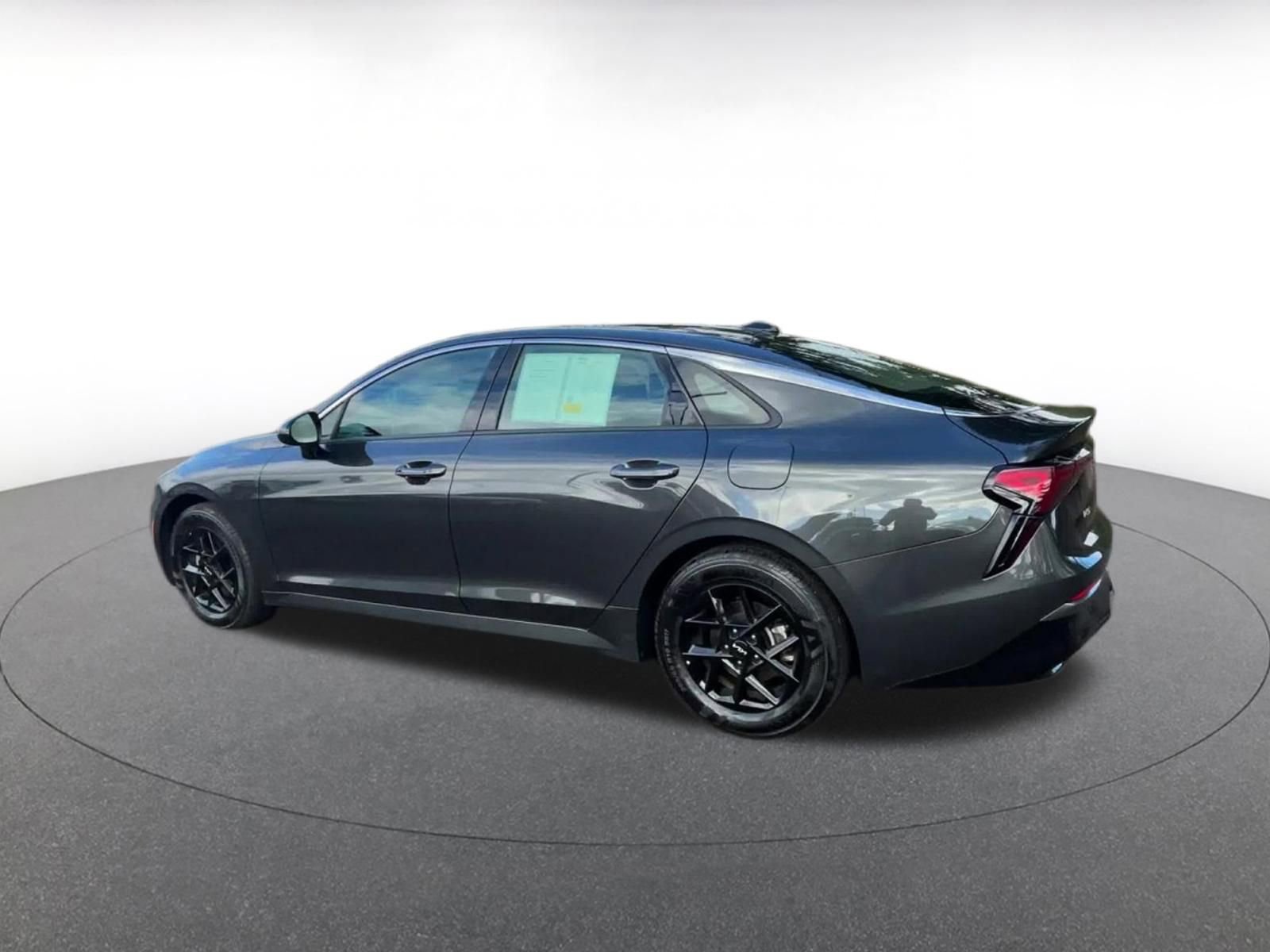 Used 2025 Kia K5 LXS image 10