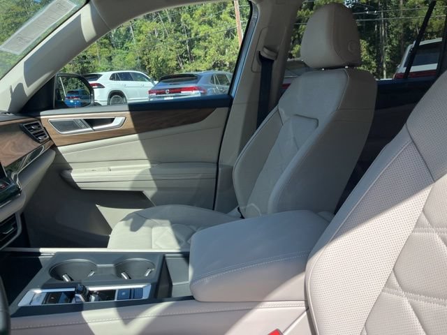New 2026 Volkswagen Atlas SE FWD image 10