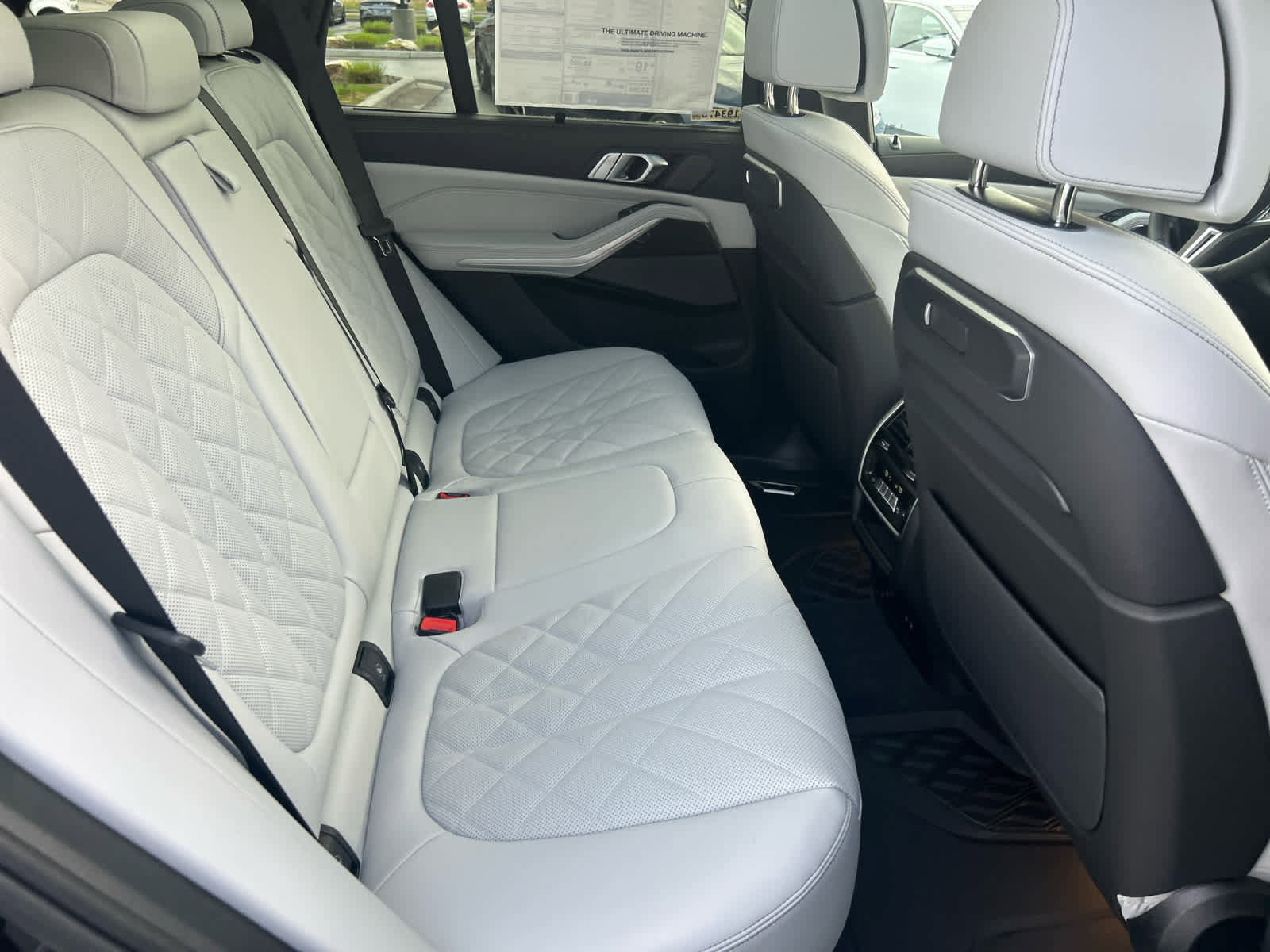 Used 2026 BMW X5 M60i image 15