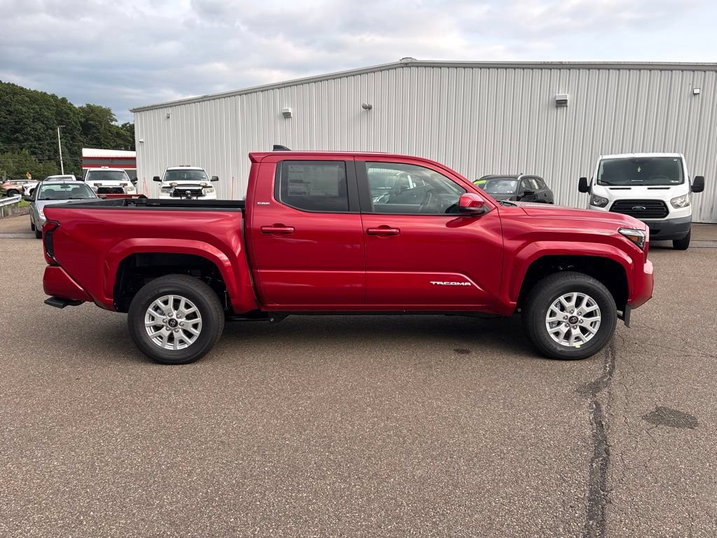 Used 2026 Toyota Tacoma SR5 AWD/4WD image 8