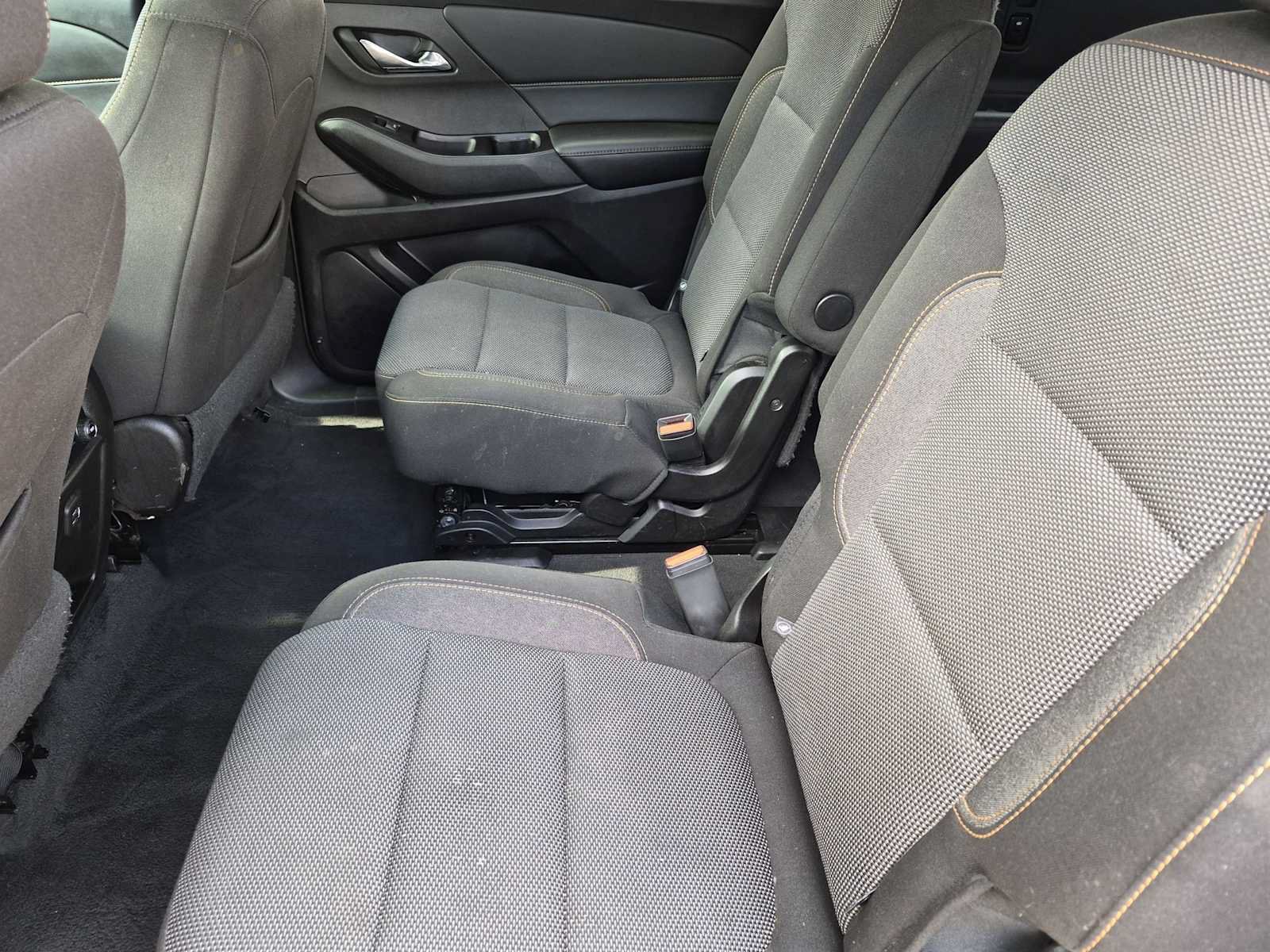 Used 2019 Chevrolet Traverse LT FWD image 27