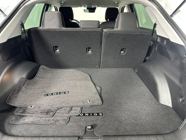 Used 2023 Hyundai Ioniq 5 SE w/ Cargo Package image 27