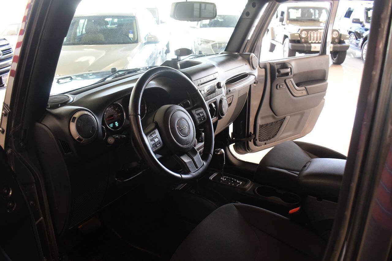 Used 2016 Jeep Wrangler Unlimited Sport w/ Quick Order Package 24S AWD/4WD image 18