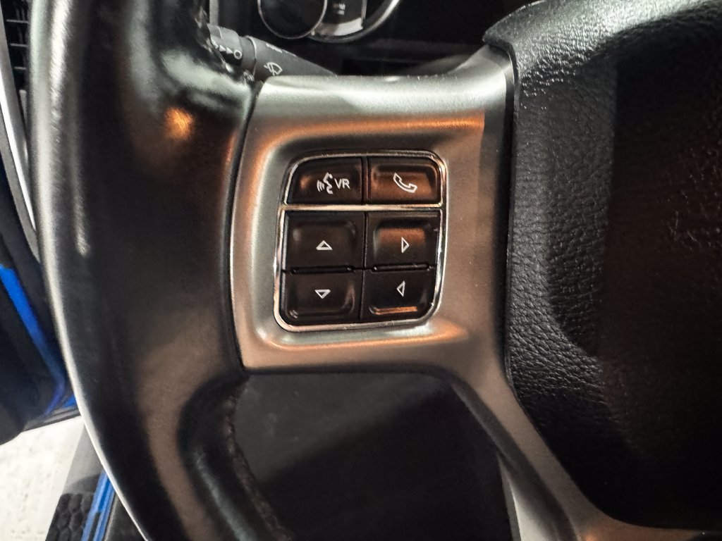 Used 2022 RAM 1500 Warlock AWD/4WD image 5