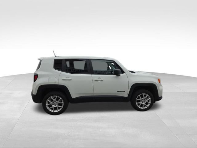 Used 2023 Jeep Renegade Latitude image 6