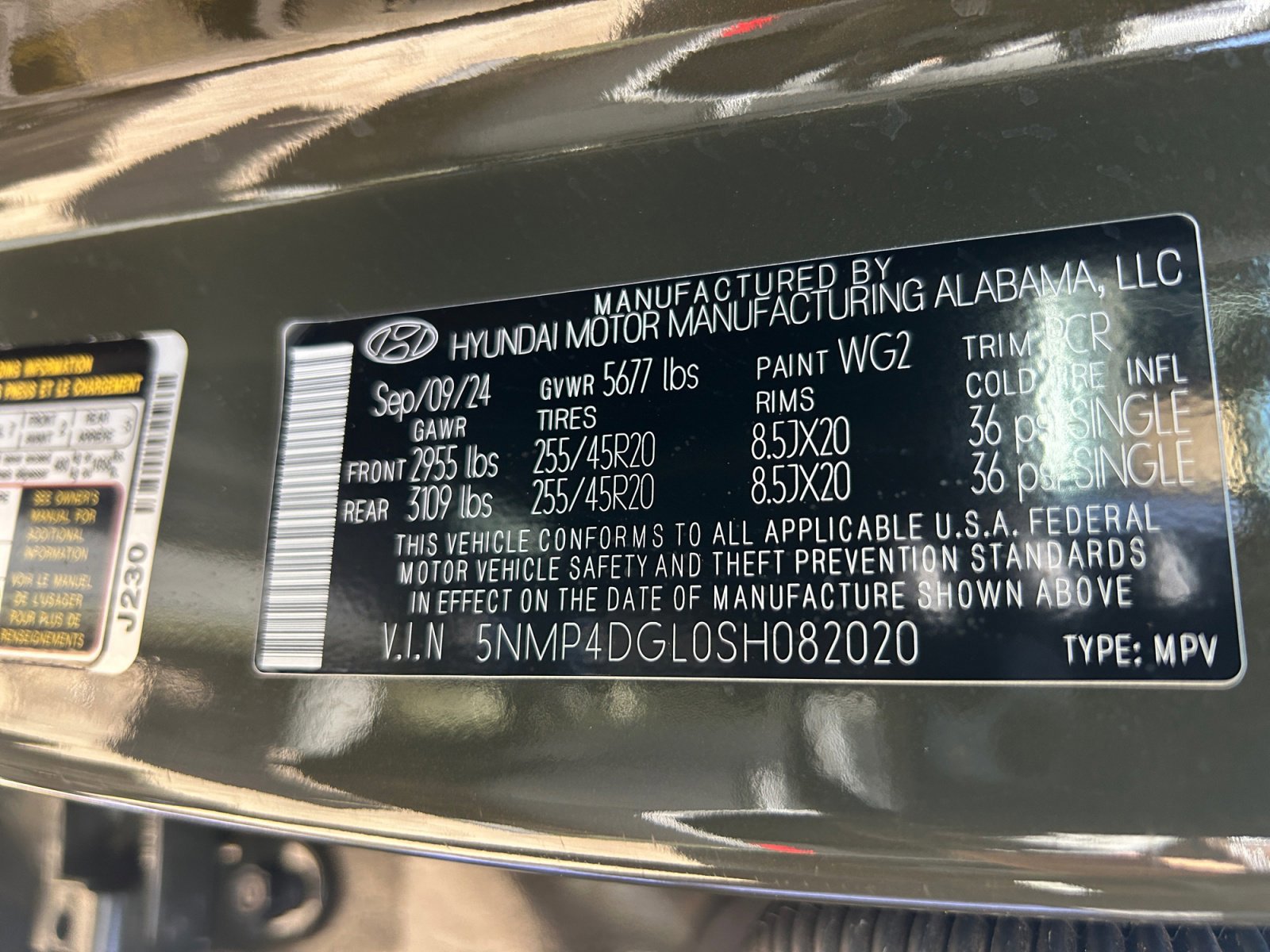 Used 2025 Hyundai Santa Fe Limited AWD/4WD image 33