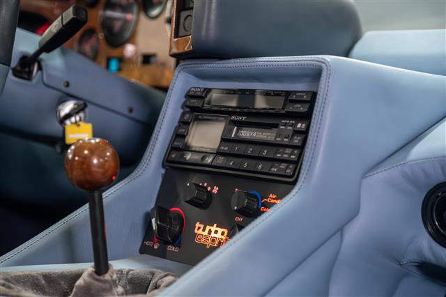 Used 1988 Lotus Esprit Turbo image 14