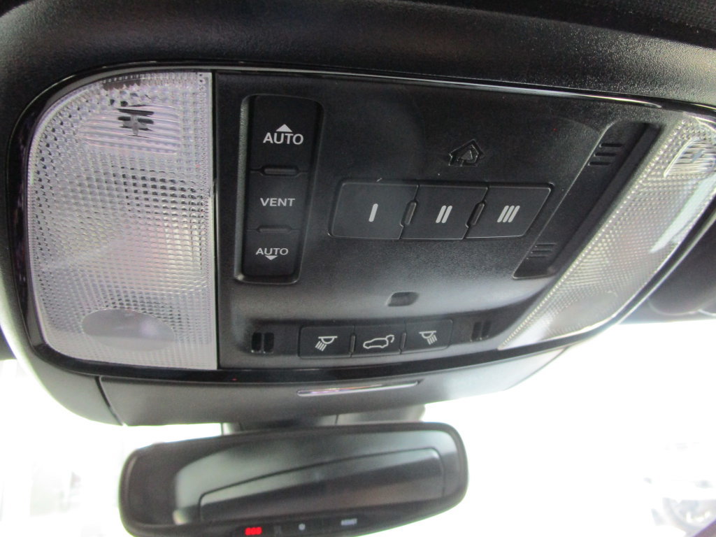 Used 2025 Dodge Durango R/T AWD/4WD image 50