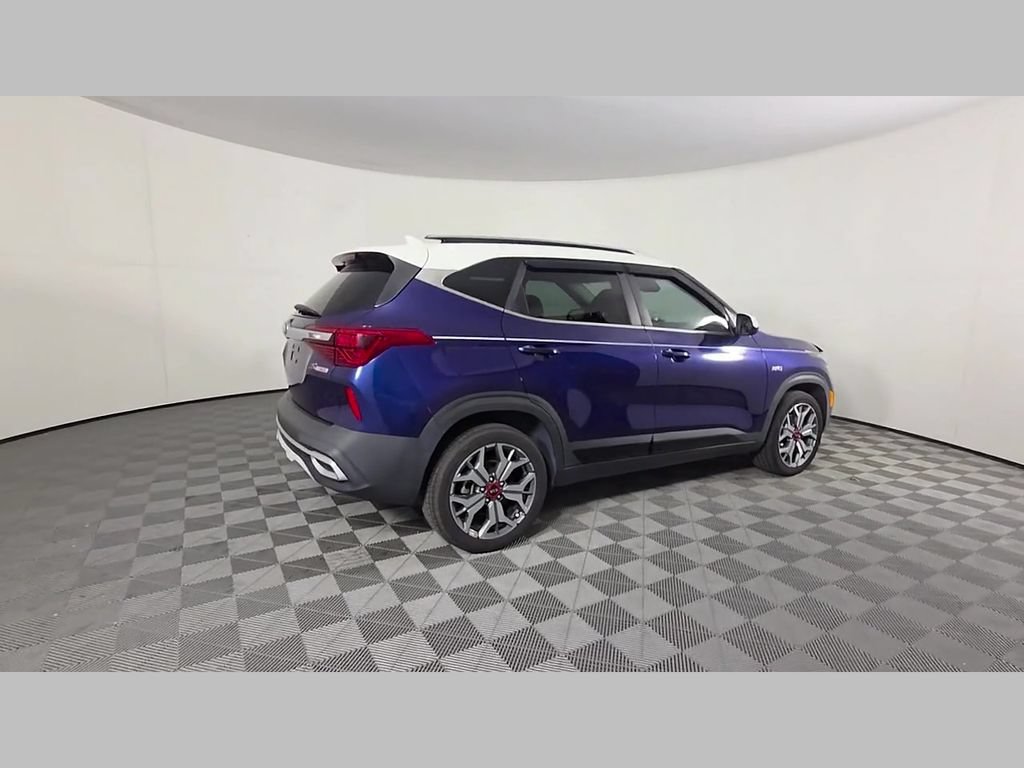 Used 2021 Kia Seltos S AWD/4WD image 38