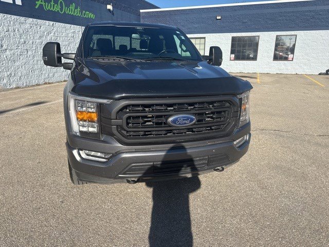 Used 2022 Ford F150 XLT w/ Equipment Group 302A High image 8