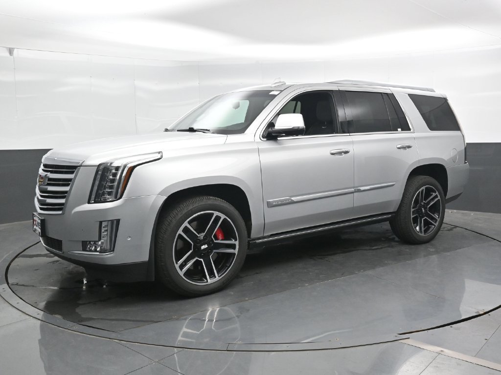 Used 2018 Cadillac Escalade Platinum AWD/4WD image 8