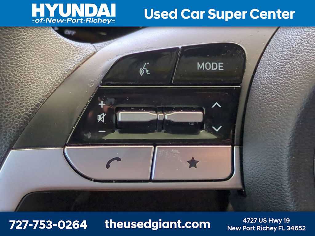 Certified 2022 Hyundai Santa Cruz SEL w/ Activity Package FWD image 22