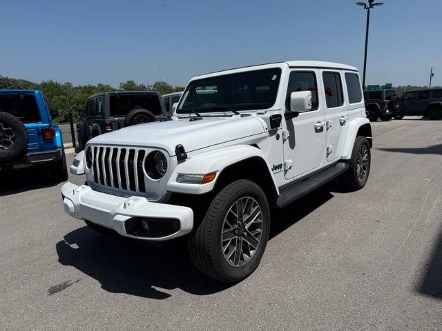 Used 2023 Jeep Wrangler Unlimited Sahara AWD/4WD image 7