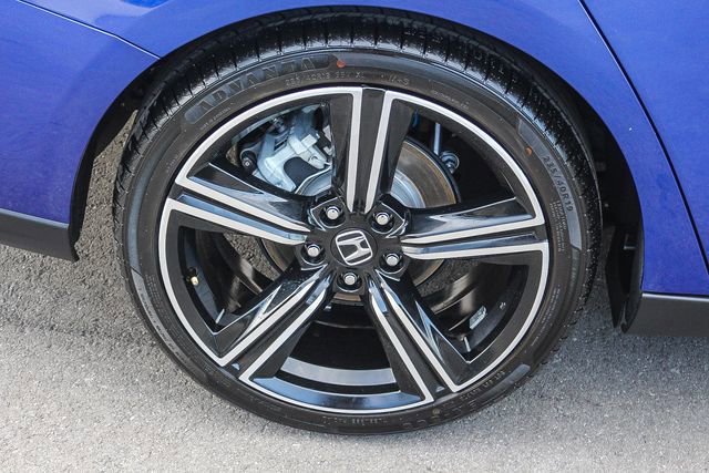 Used 2024 Honda Accord Sport image 13