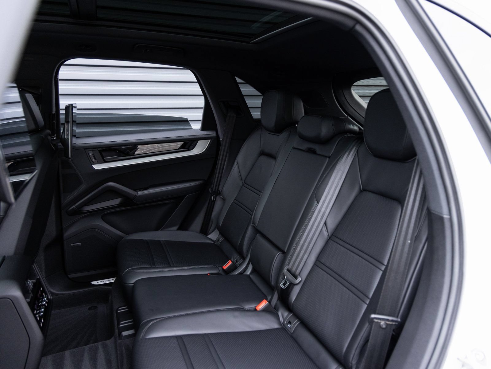 New 2026 Porsche Cayenne AWD/4WD image 26
