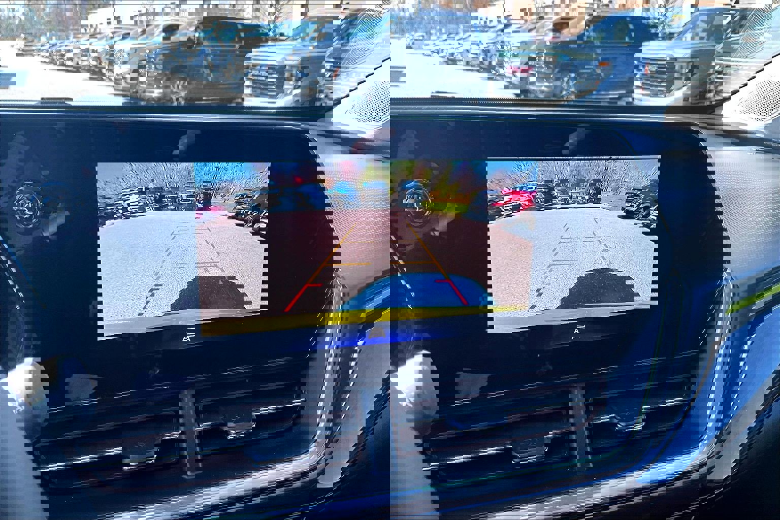 Used 2024 Chevrolet Trax ACTIV w/ Sunroof Package image 25