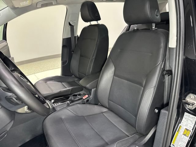 Used 2016 Volkswagen Golf S FWD image 16