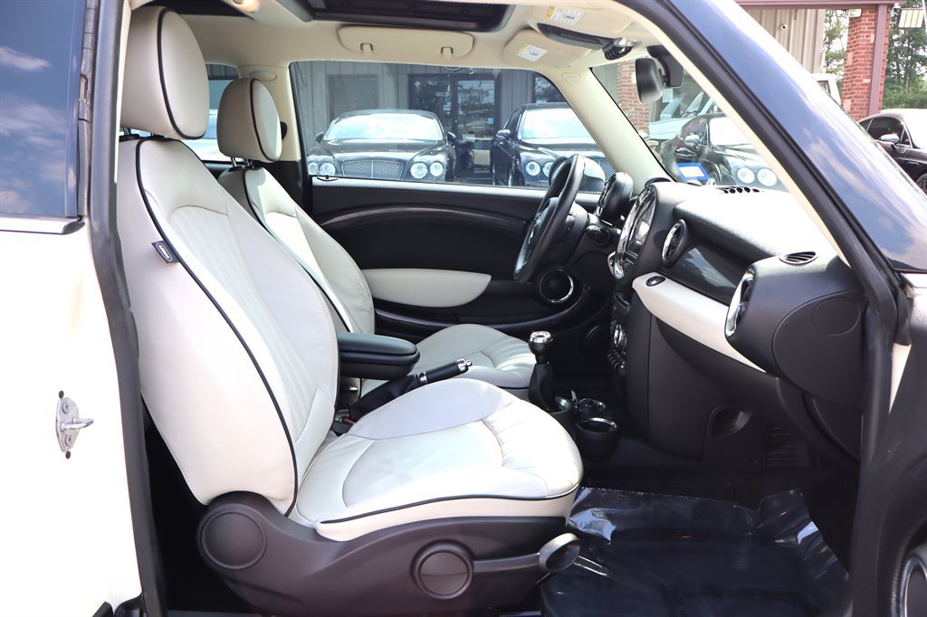 Used 2012 MINI Cooper Clubman S FWD image 13