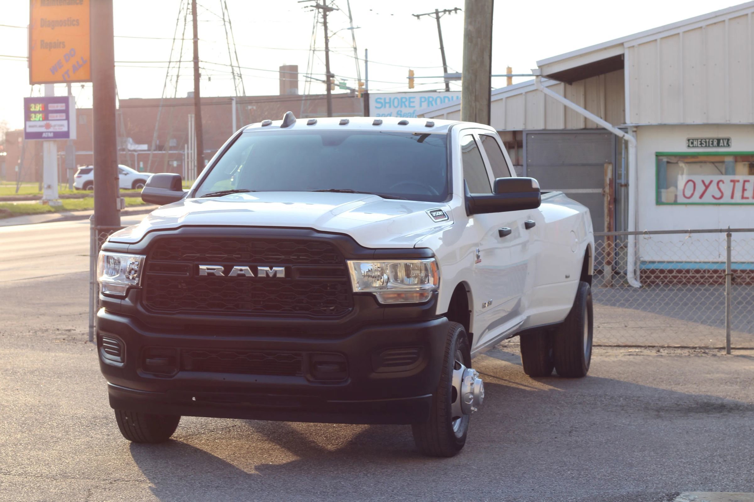 Used 2022 RAM 3500 Tradesman image 3