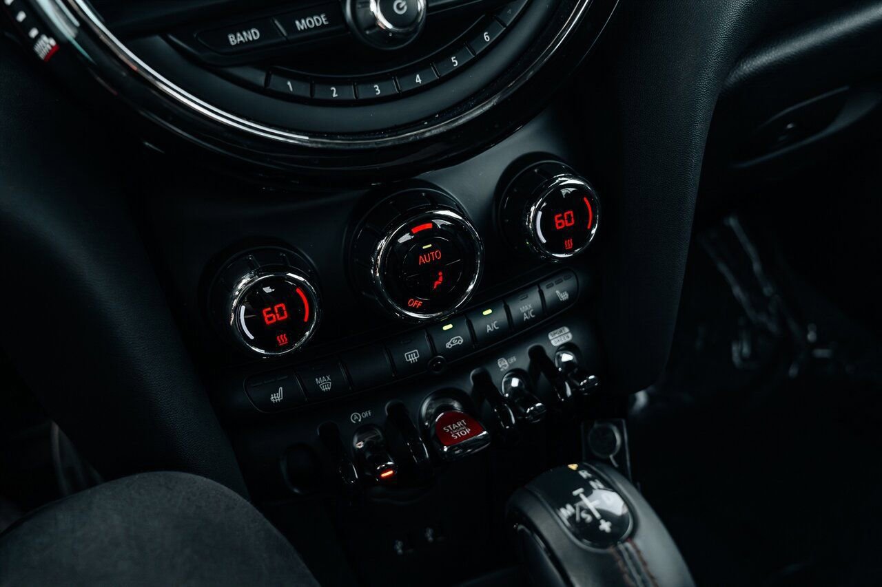 Used 2019 MINI Cooper John Cooper Works FWD image 34