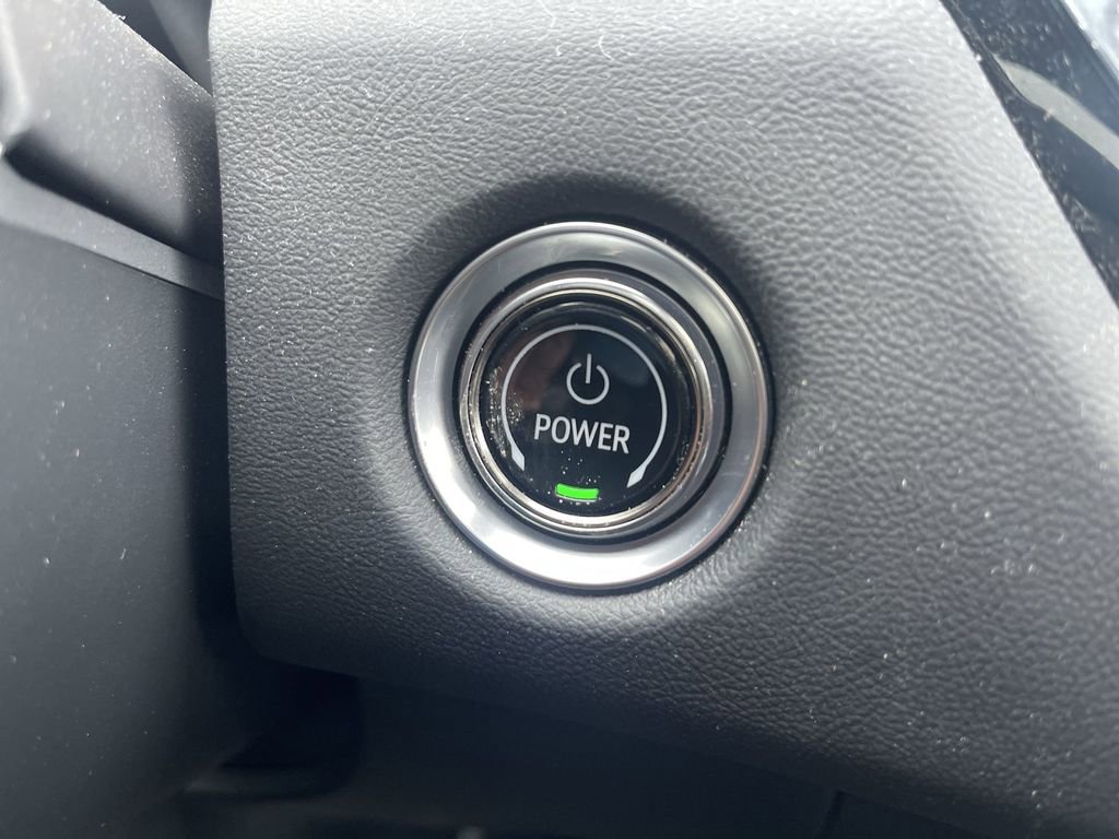 Certified 2024 Cadillac Lyriq Luxury w/ LPO, Floor Liner Package image 14