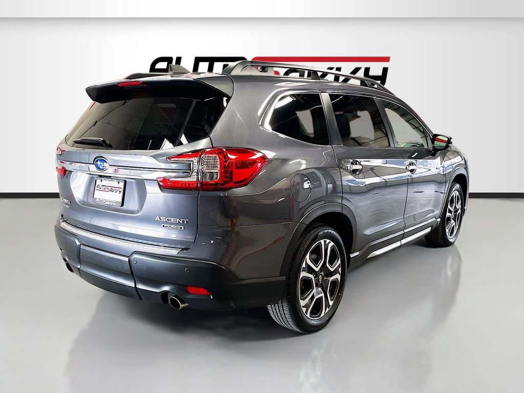 Used 2024 Subaru Ascent Touring image 7