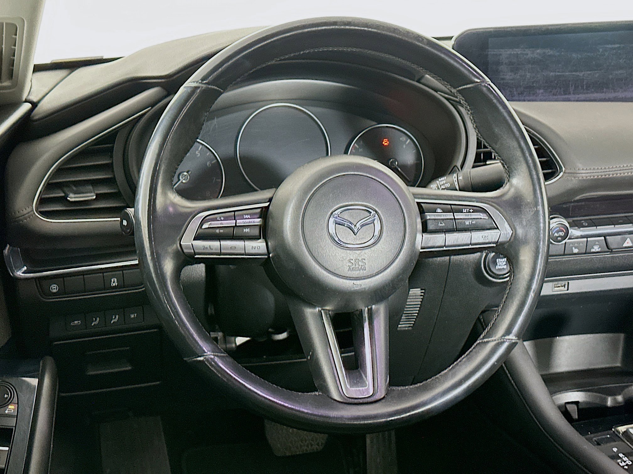 Used 2020 MAZDA MAZDA3 AWD Sedan w/ Preferred Package image 17