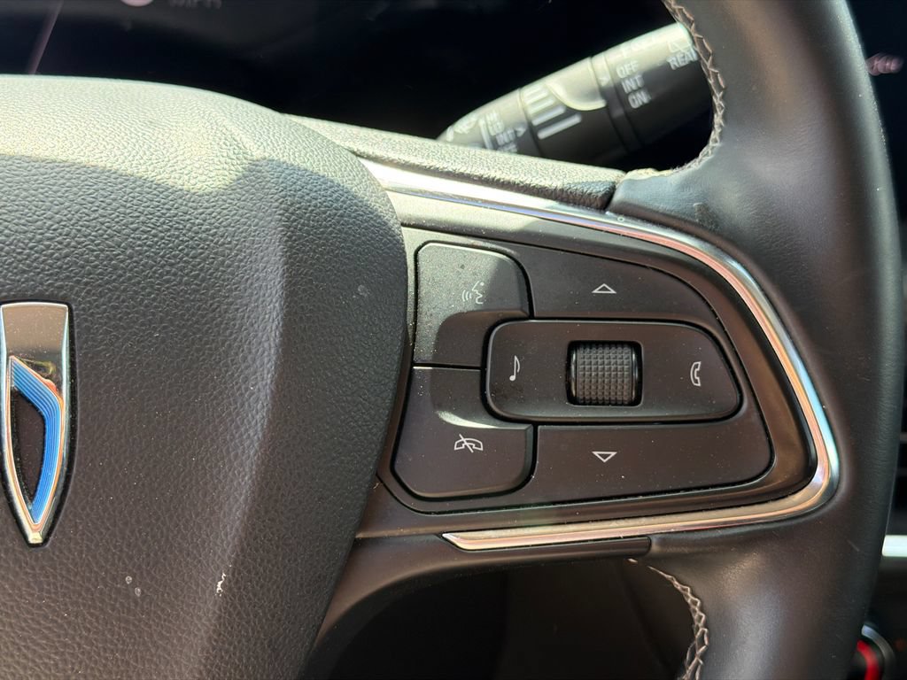 Used 2025 Buick Encore GX Preferred FWD image 25